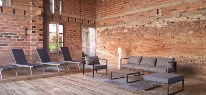 La Chambre Du Soleil Lezat-sur-Leze Luaran gambar