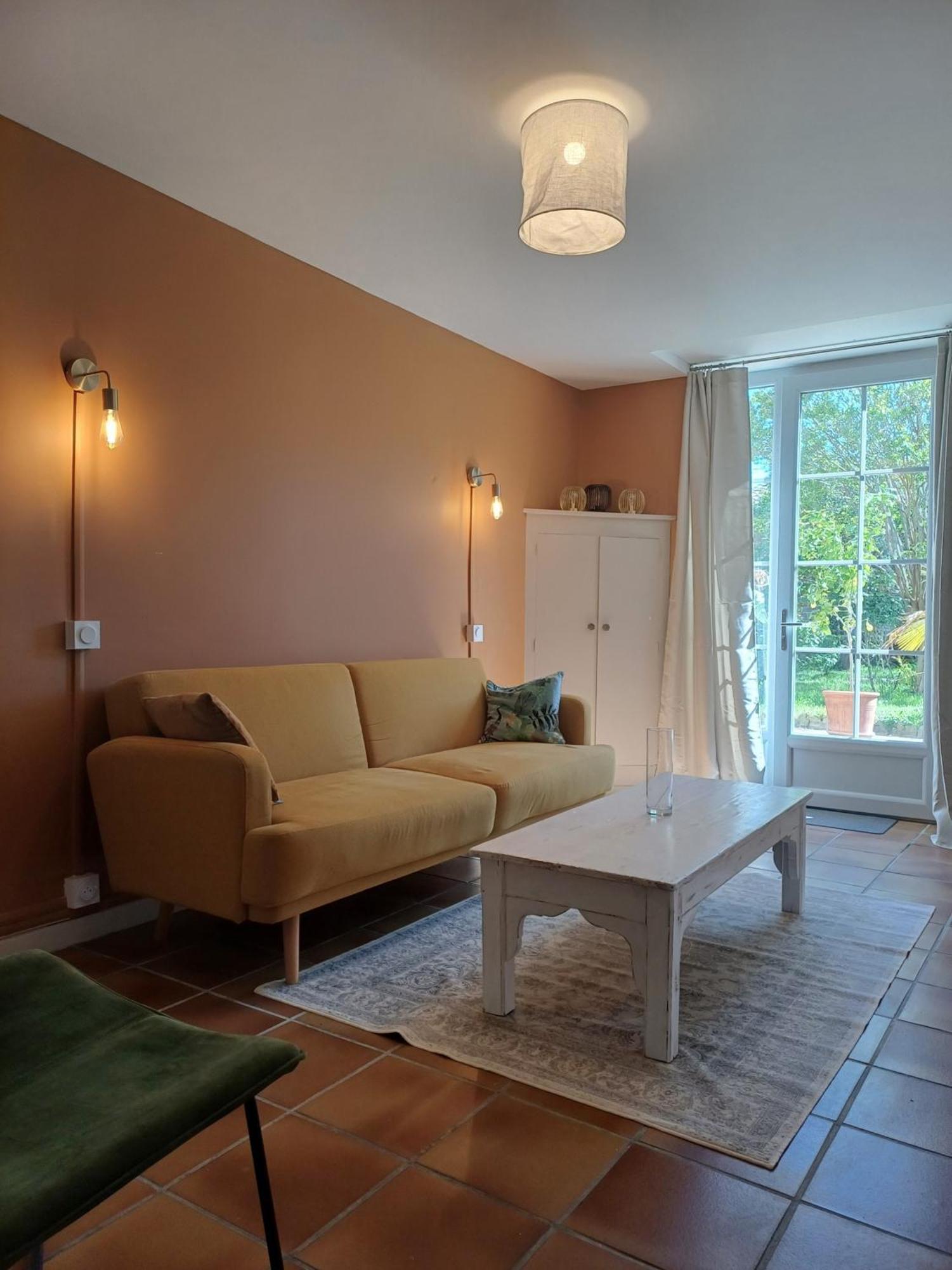 La Chambre Du Soleil Lezat-sur-Leze Luaran gambar